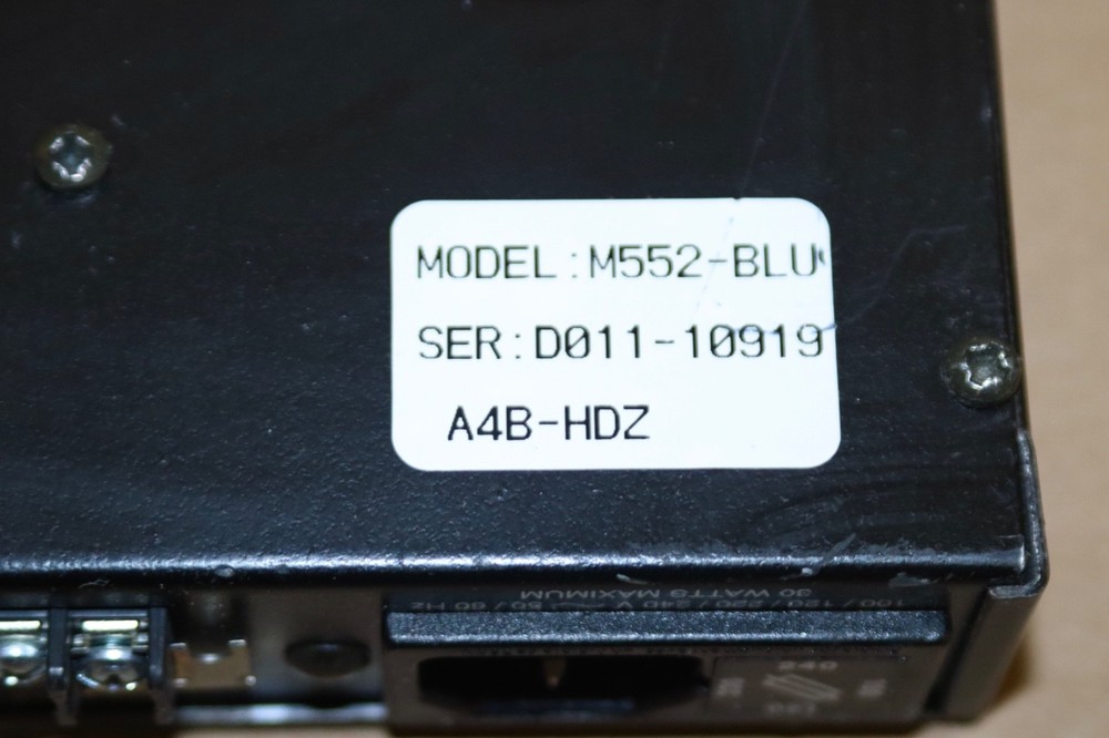 JBL M552 2-Channel Adjustable STEREO/MONO, Variable Crossover