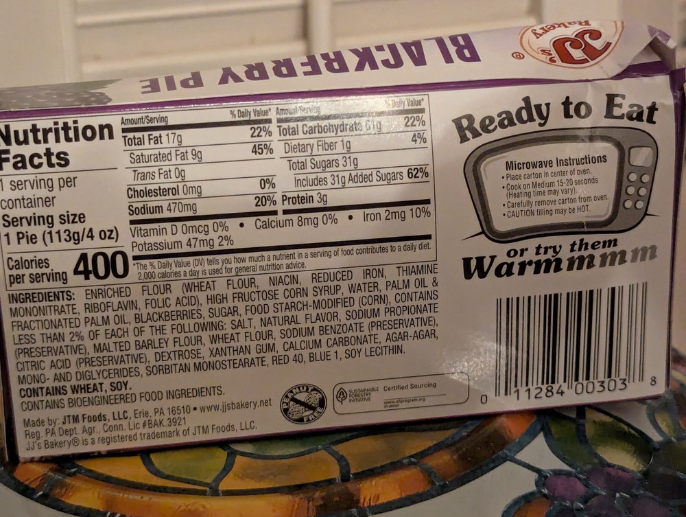 JJ's fruit Pie 🥧 4oz (blackberry, apple 🍏, cherry 🍒)