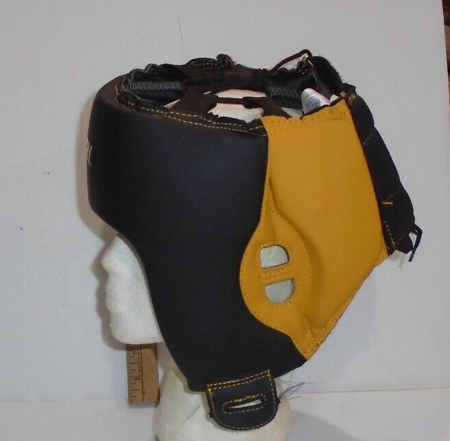 Century Sparring Head Gear sz S/M