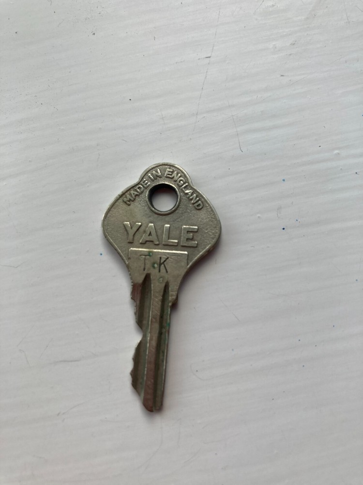 YALE & TOWNE MFG CO NO 2016 KEY