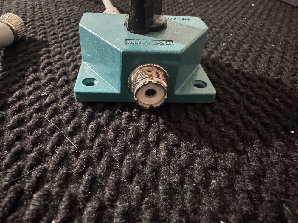 Daiwa CS-201A Coaxial Switch Antenna