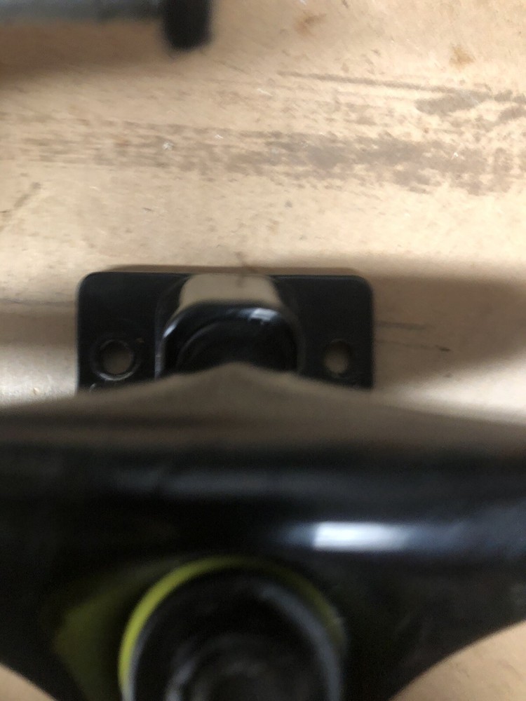 Kryptonics Skateboard Trucks 'Since 1965' ￼