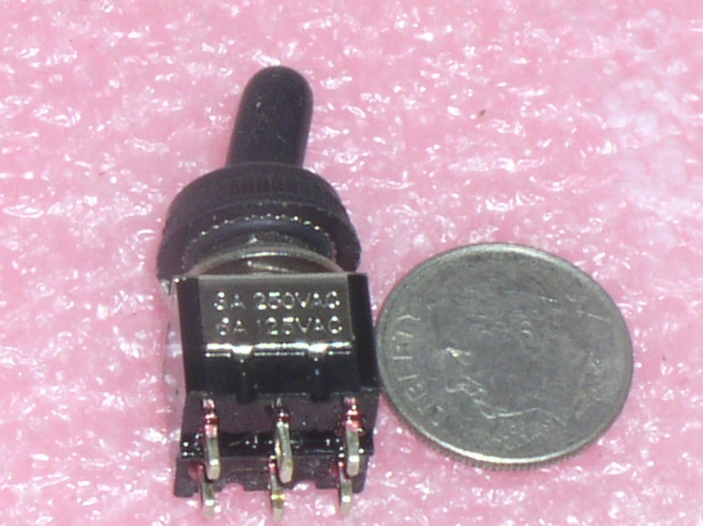 1 WATER PROOF BOOT MINI TOGGLE DPDT ON-ON PANEL SWITCH 125 VAC 6 A AMP 6A 2 POLE