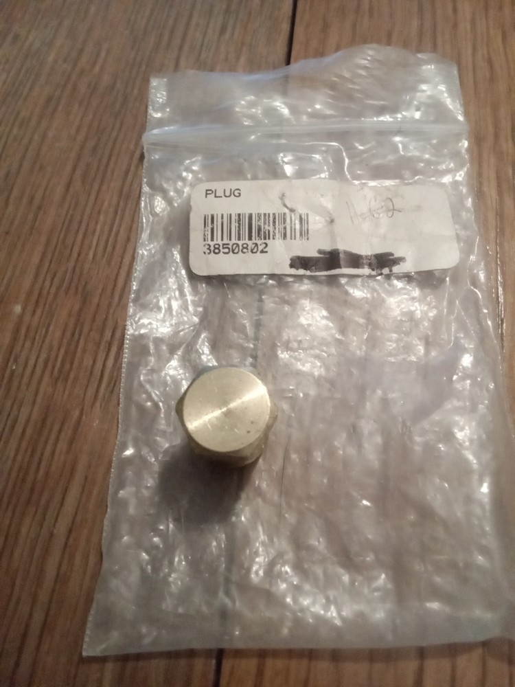 Volvo Penta 3850802 Plug