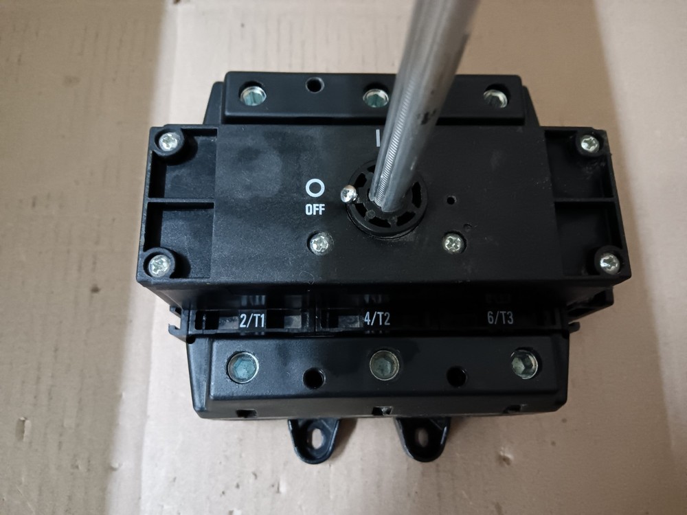 Eaton P5-250/V/SVB Rotary Switch