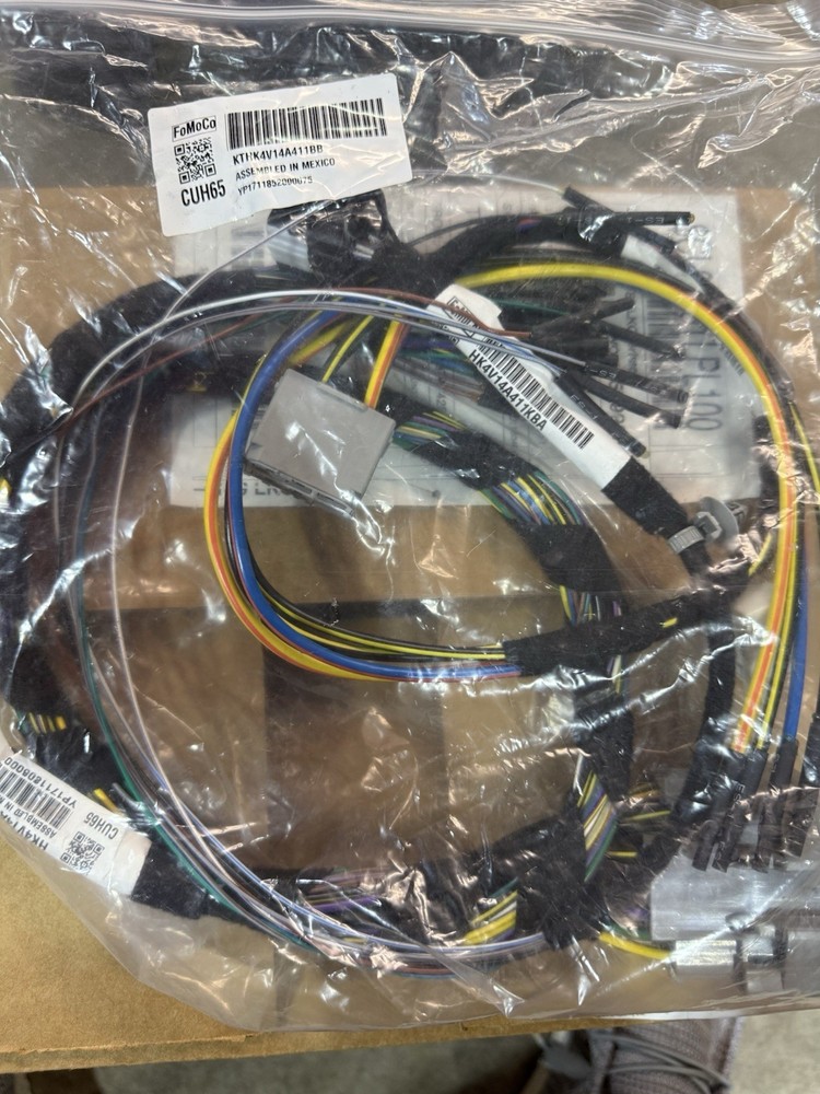 Ford CUH65 Ford Transit Wire Harness Wiring Connector Assembly KTHK4V14A411BB