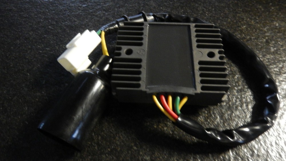 CB 1300 03-14 Regulator Alternator Regulator CB1300 Rectifier SH689EA
