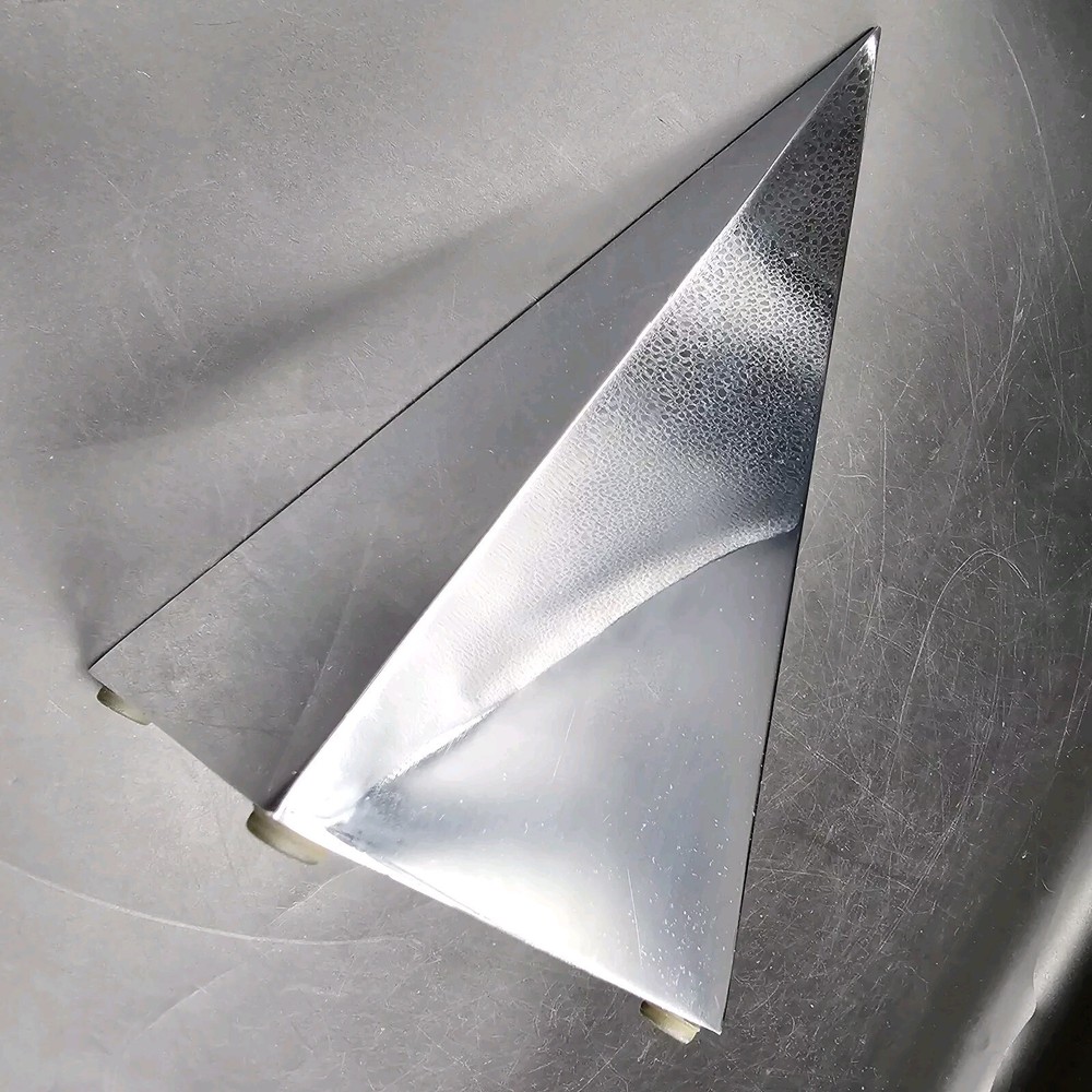 MCM Stainless Pyramid 10"