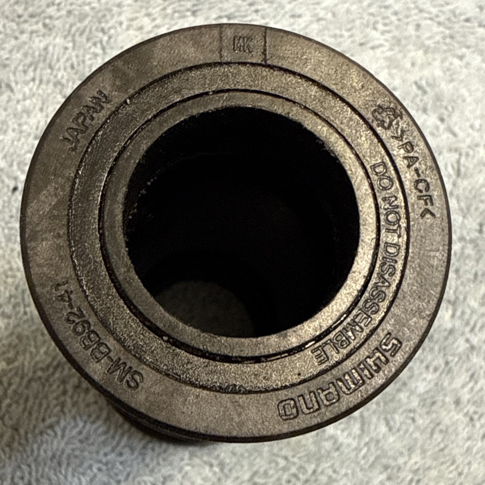 Shimano bb92-41 press fit road bottom bracket