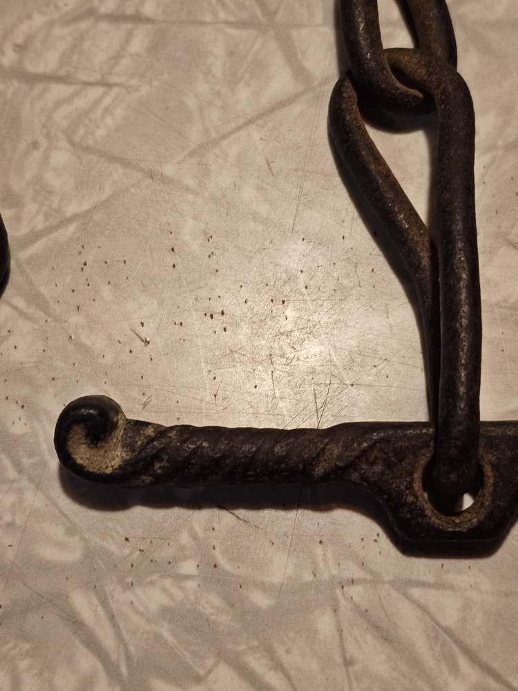 PRIMITIVE HAND FORGED IRON CHAIN With HANDLE 14"