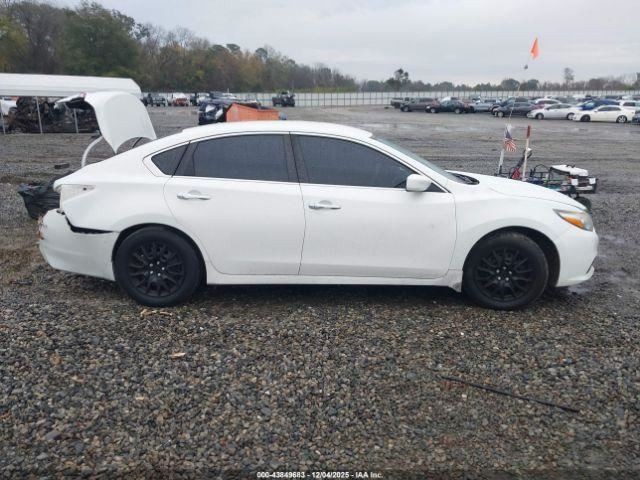 ALTIMA 2017 Glove Box 4971453