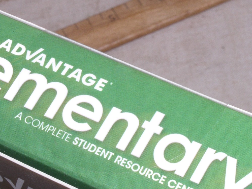 SEALED RETAIL ADVANTAGE ELEMENTARY STUDENT LEARNING CENTER GRADES K-5 WINOWS KEY