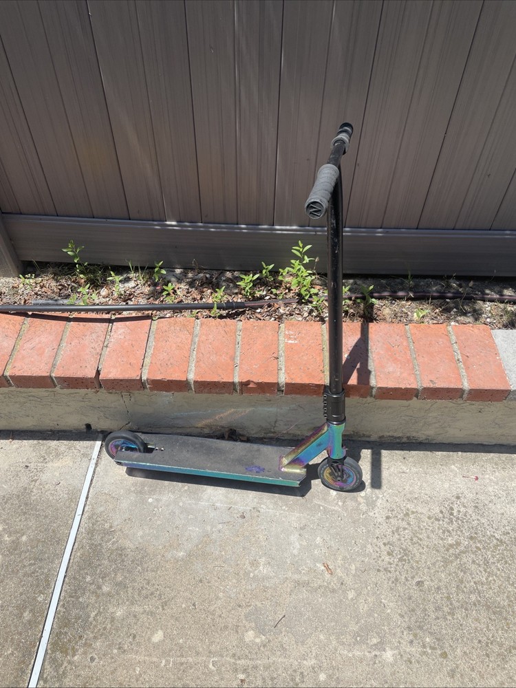 North Scooters Switchblade Trick Scooter