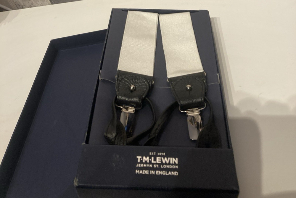 T M Lewin Men's Dual End White Braces - New in Box (see notes)