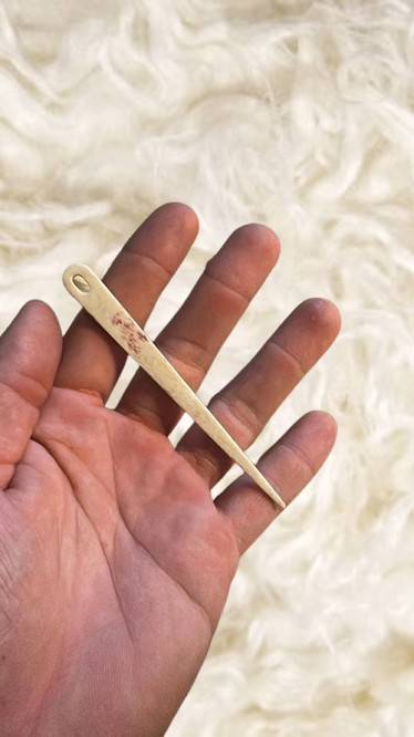 Antique Style Nalbinding Flat Bone Needle, Nalbinding Needle, Nålbinding Lovers