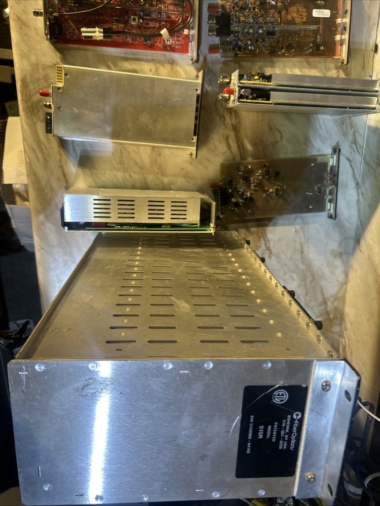 Fiber Options 515R Rack Chassis With 6 Crds