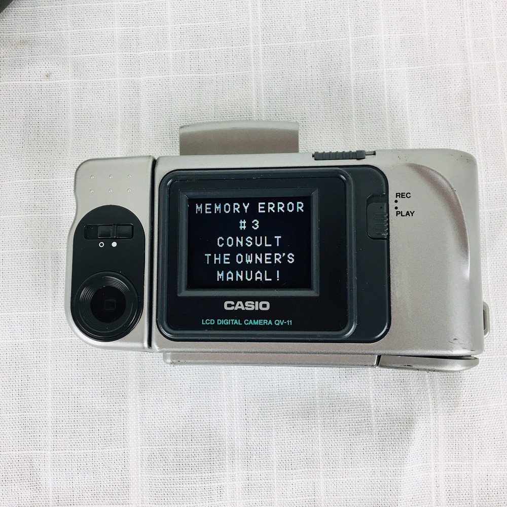 Casio QV-11 Vintage Digital Camera WORKING TESTED