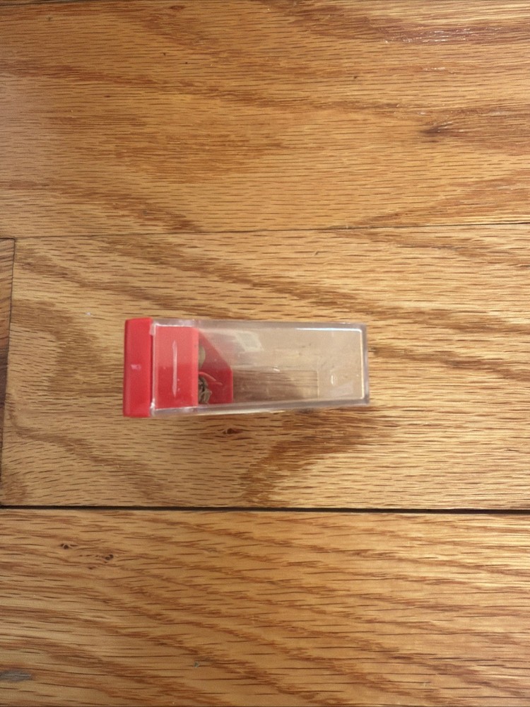 Vintage Dentyne Dynamints Plastic Mint Candy Container 1970s or 80s