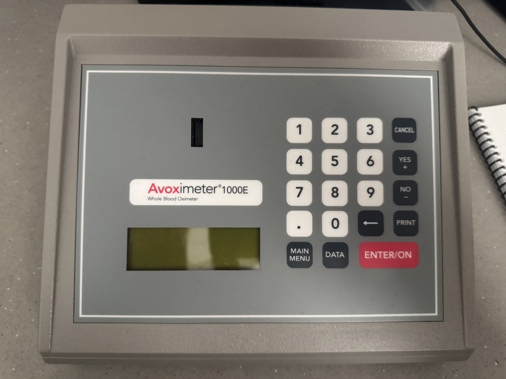 Avoximeter 1000E Hemochron machine