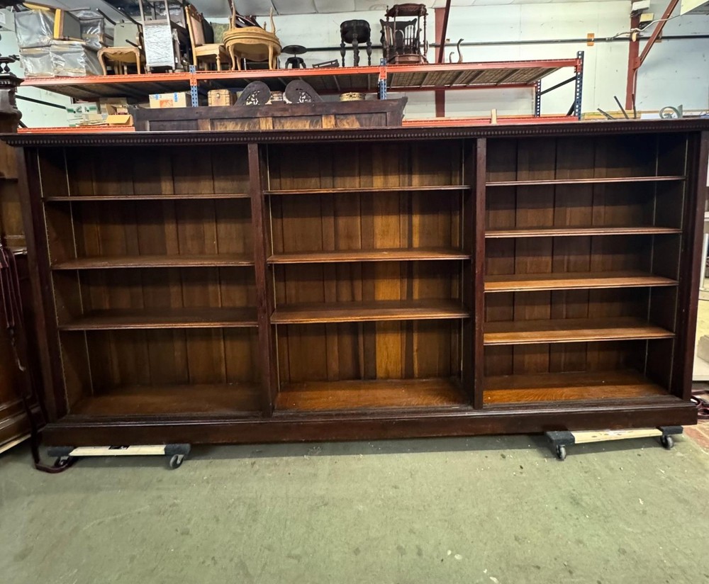 OAK ANTIQUE LARGE OPEN BOOPKCASE - MAC1