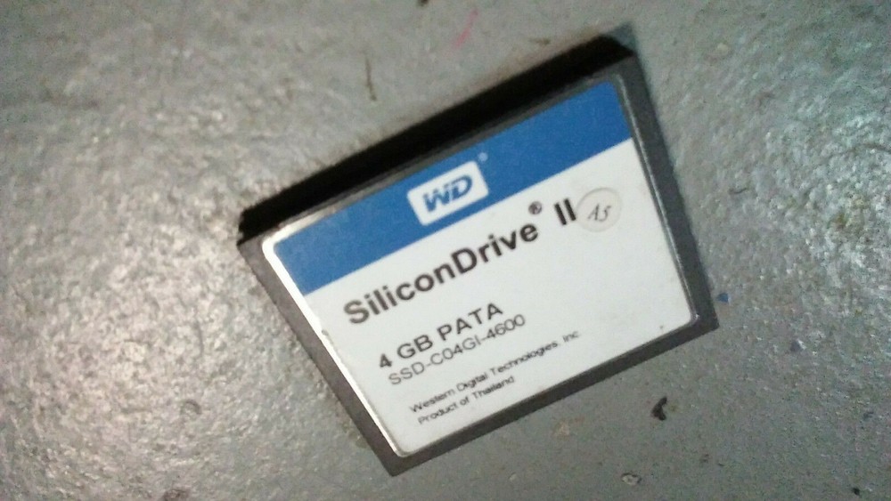 WD SiliconDrive II 4GB PATA SSD-C04GI-4600 CF Compact Flash Memory Card
