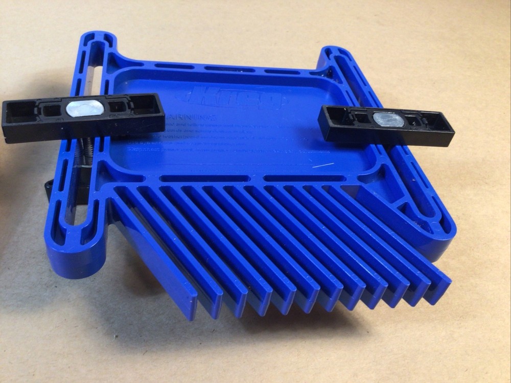 2 Pieces - Kreg True-Flex Feather Board