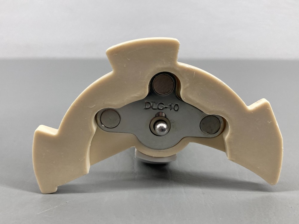 Cuisinart Food Processor DLC-10 Stem Adapter