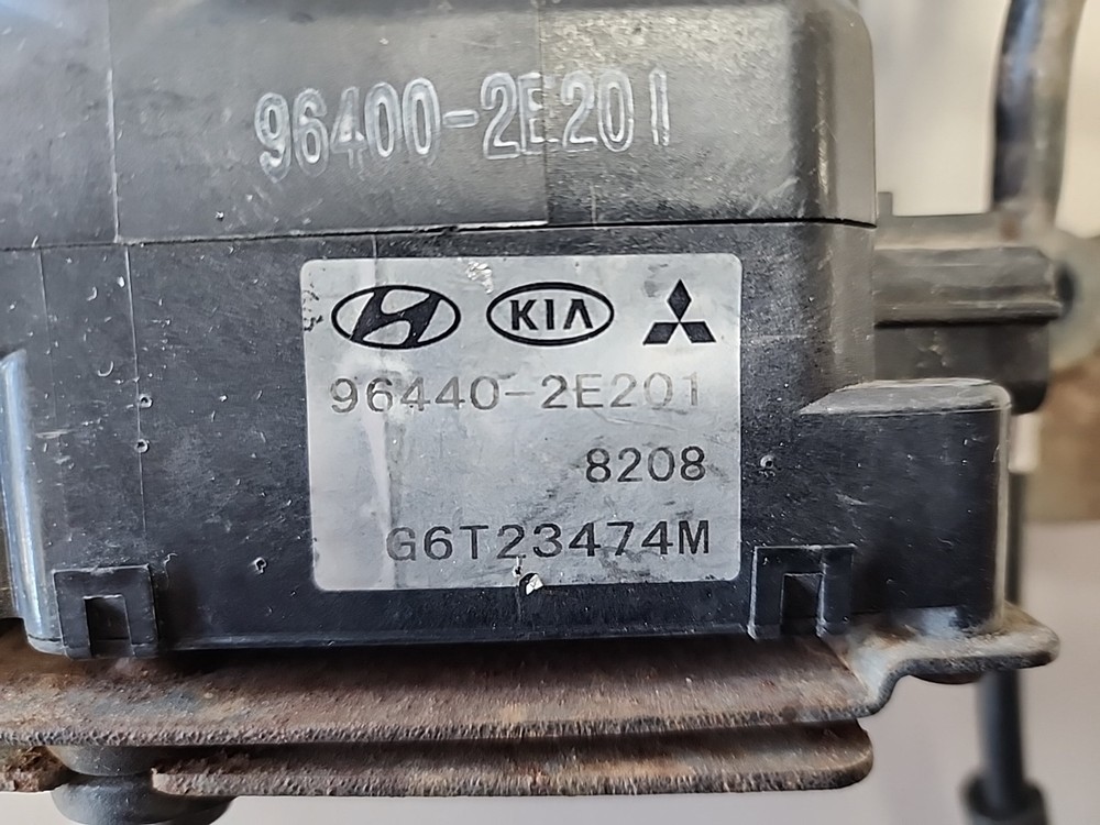 2009 KIA Sportage CRUISE CONTROL UNIT Module 96400-2E201