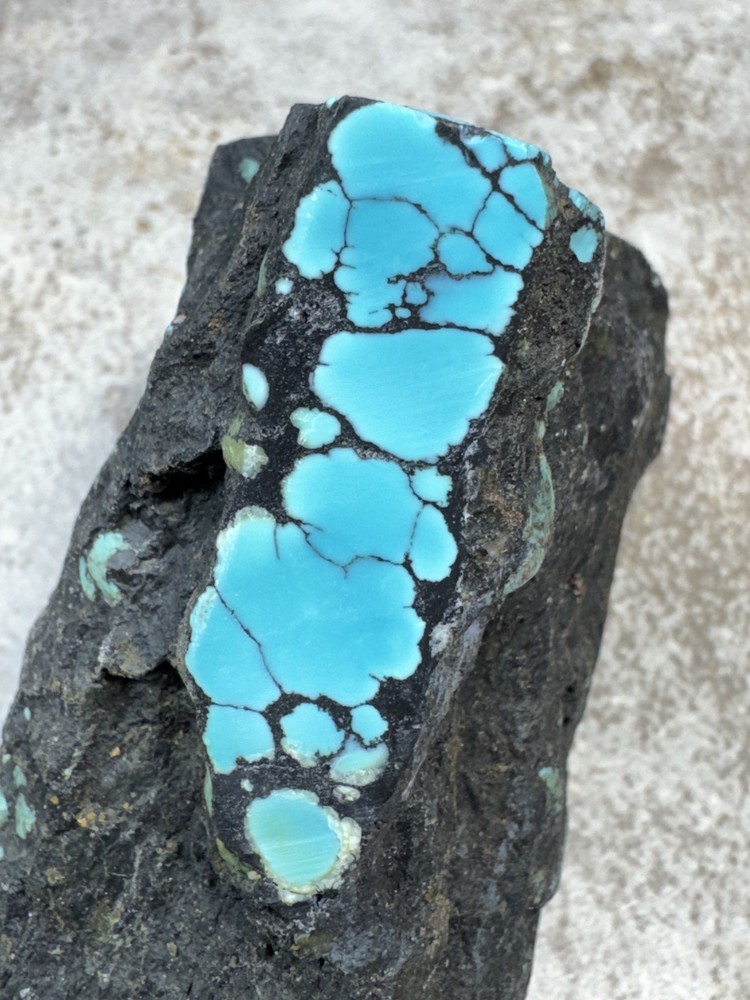 Hubei turquoise rough , solid spiderwebs nuggets in blue color tight pattern