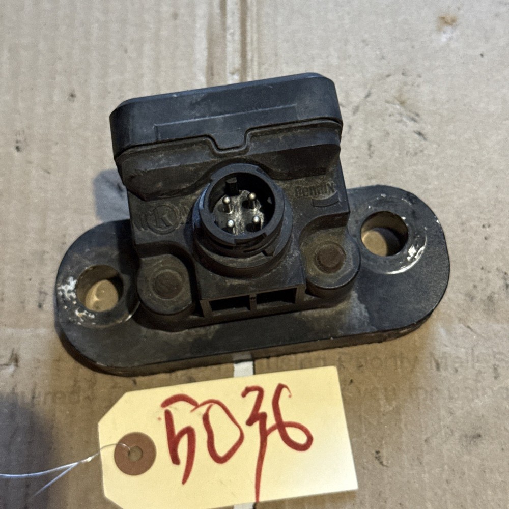 BENDIX KNORR-BREMSE ESP SENSOR 12V K0205682E4