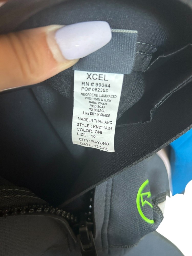 XCEL YOUTH SHORTY SPRING SUIT SIZE 10