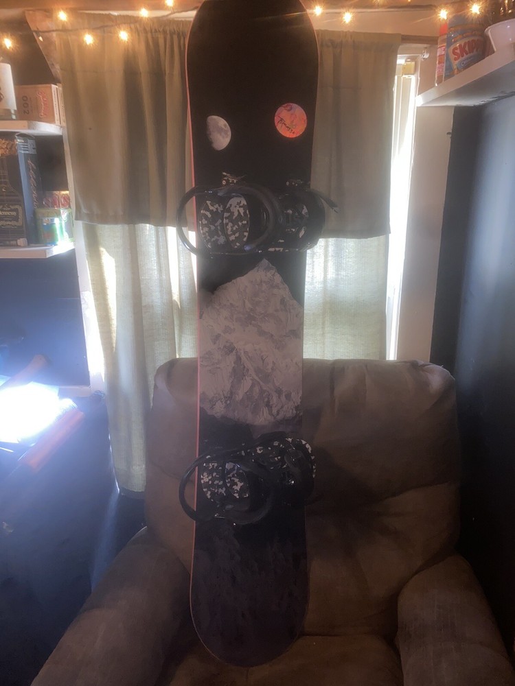 BRAND NEW Mens System Snowboard