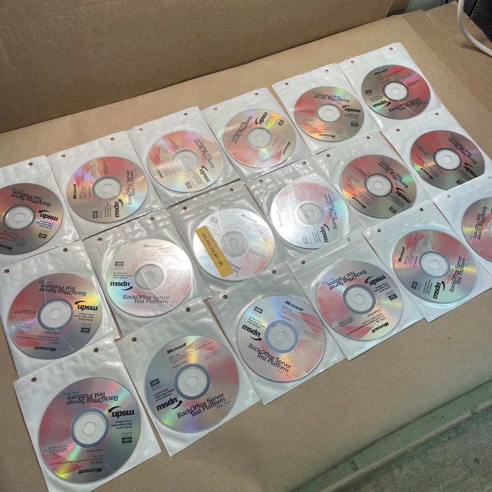 Microsoft MSDN Back Office Server Test Platform Discs 1-18 Jan. 2000 Asian Pack