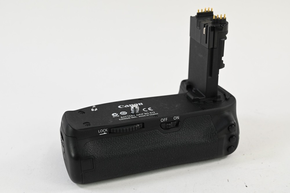 Canon BG-E13 Battery Grip #G394