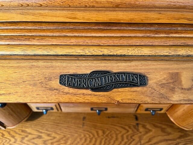 54" Deluxe Executive Solid Oak Roll Top Desk Light Harvest Finish Excellent Cond