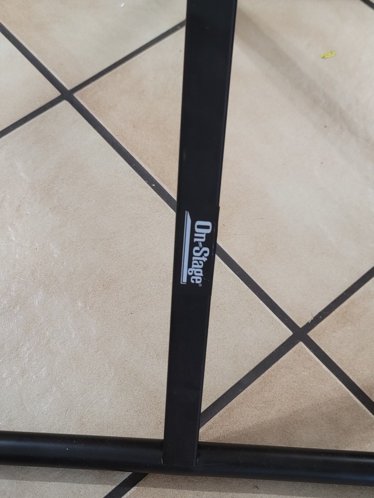 On-Stage KS7190 Single X Keyboard Stand