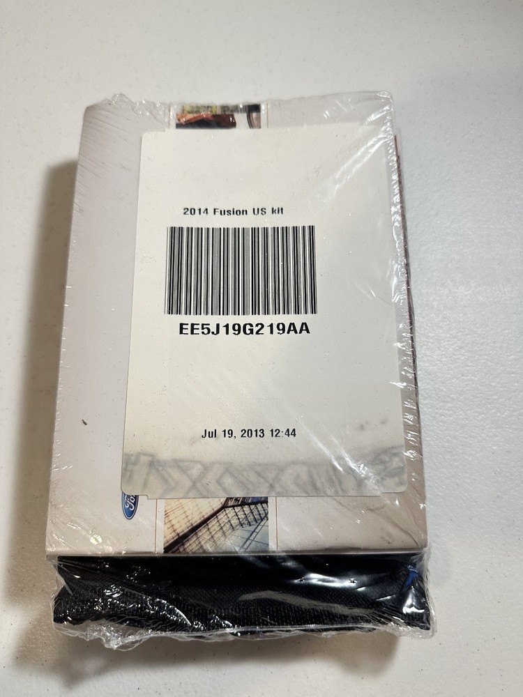 2014 Ford Fusion Owner's Manual Set