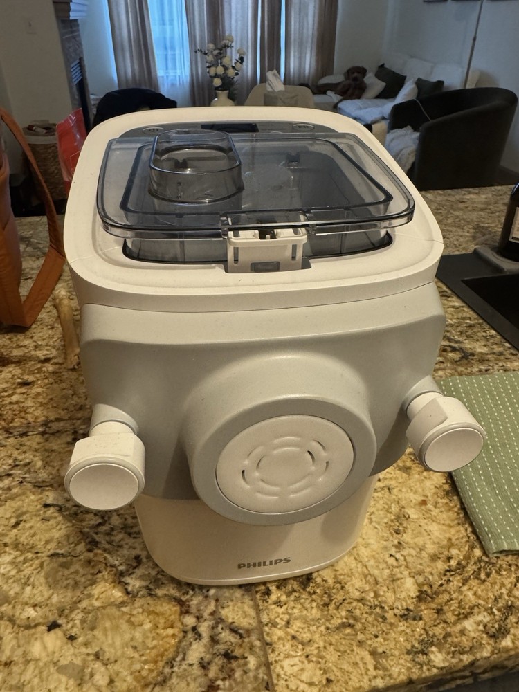 Philips Automatic Electric Pasta Maker Extruder White with Pasta Discs