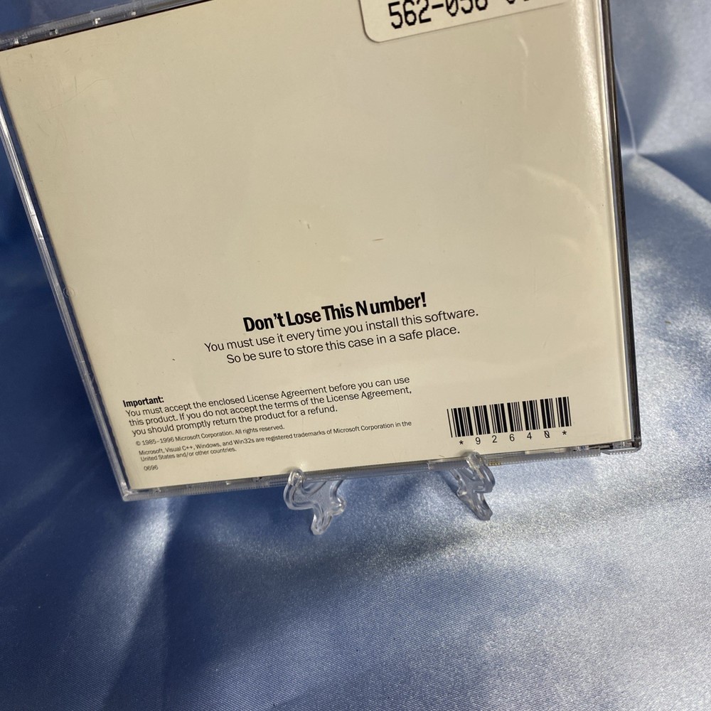 MICROSOFT VISUAL C++ Version 1.5.2 and 4.1 CD-ROM for Windows UNUSED