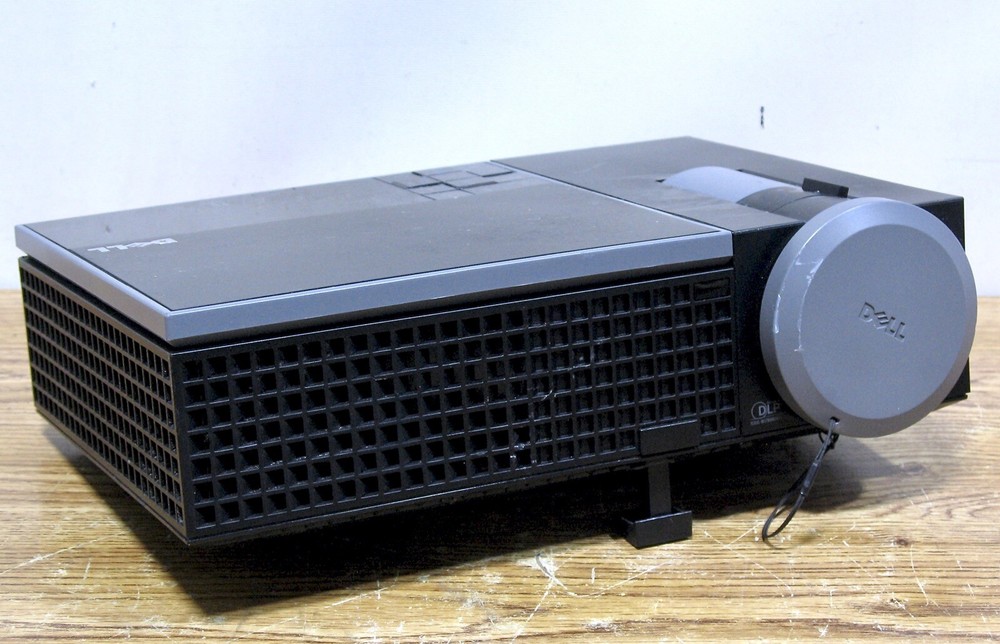 Dell 1510X DLP Projector