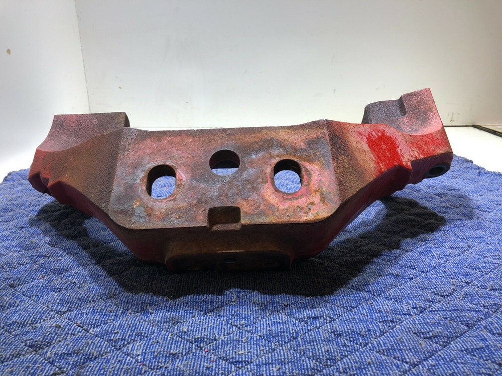 Cummins 3103631 ISX15 Front Engine Support Bracket OEM