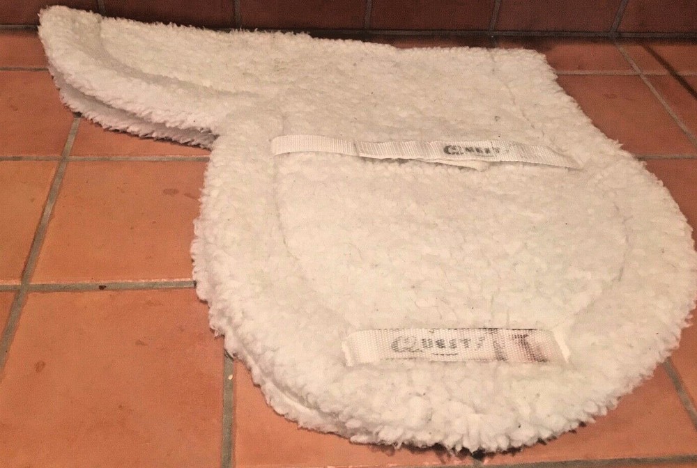 36" white fitted English show pad