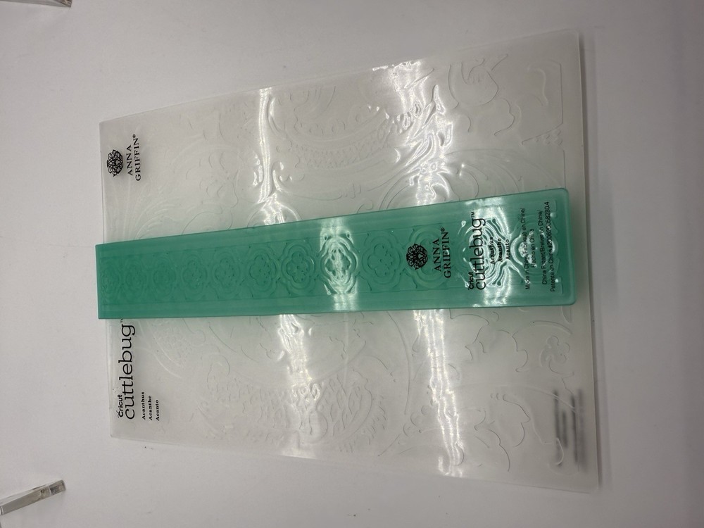 Anna Griffin Cricut Cuttlebug 4 Embossing Folders & Borders 5 x 7 Retired