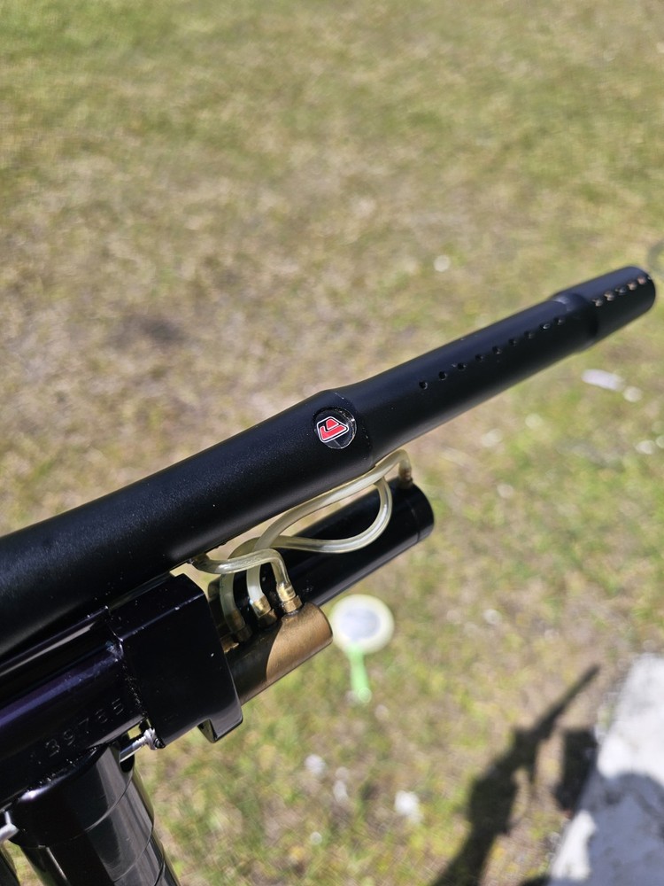 2002 WGP Vertical Feed Autococker