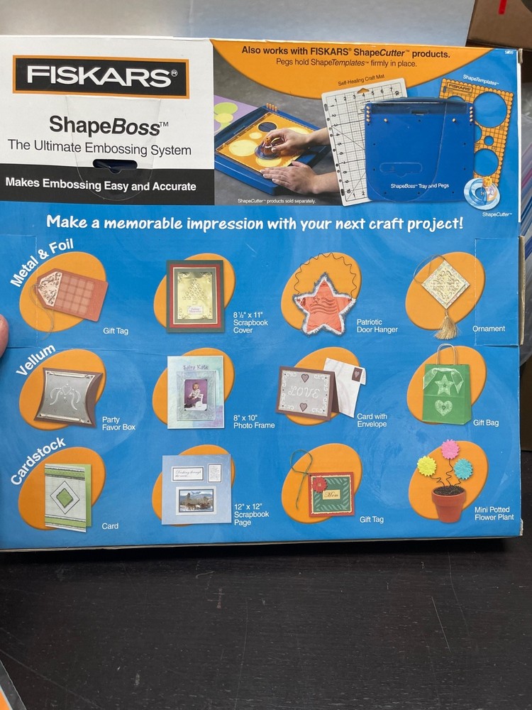 Fiskars ScrapBoss ShapeBoss Embossing System with Extra Stencils and Templates