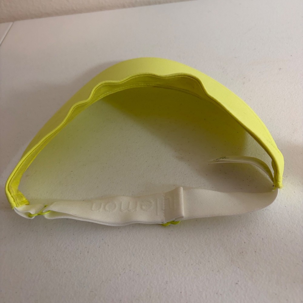 Lululemon Visor Hat Women's One Size Yellow Fast Paced Run Solid Lightweight