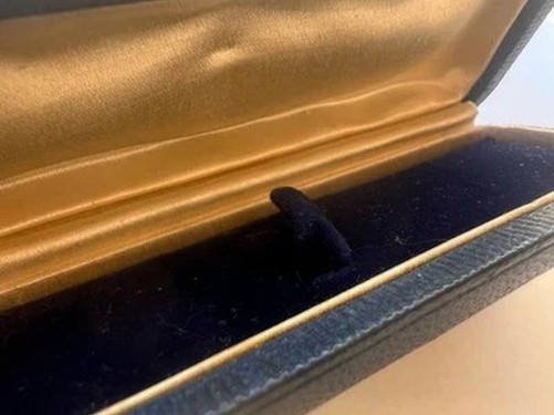 Universal Watch Box Blue Vintage