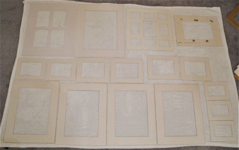 ASSORTED CARDBOARD PICTURE MOUNTS BUNDLE 44 ITEMS : ARTISTS & CRAFTERS