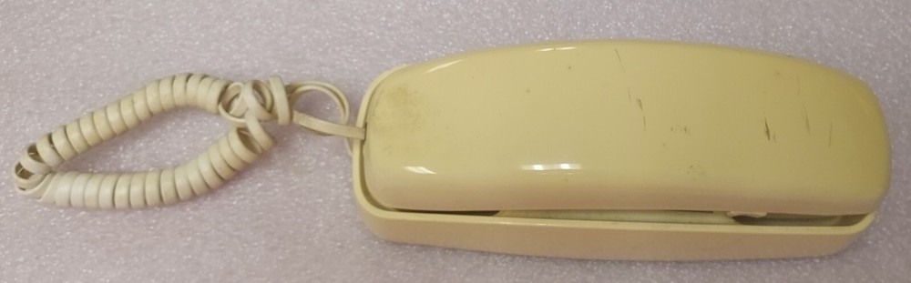 TRIMLINE 210 TELEPHONE - AT&T - PREOWNED
