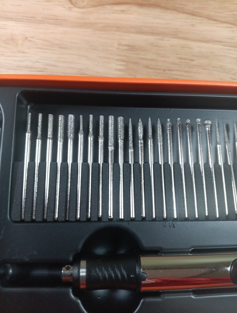 Culiau Customizer Professional Engraving Pen with 30 Bits New Open Box